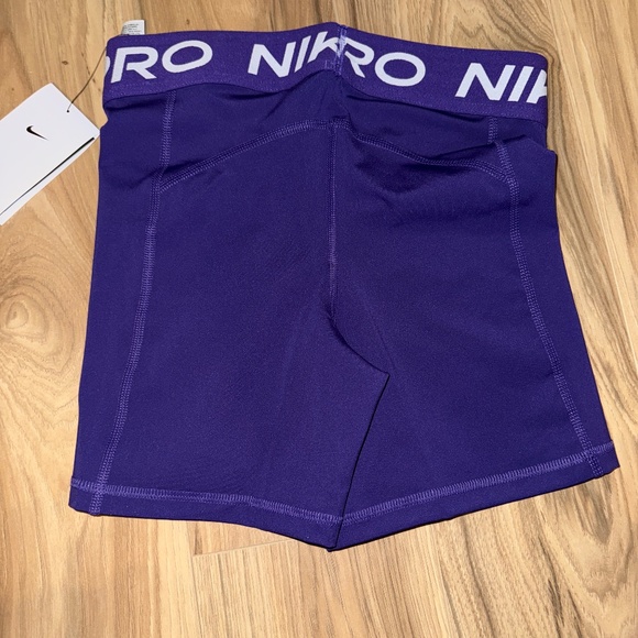 Nike Pro 5" Purple Shorts - Picture 2 of 4